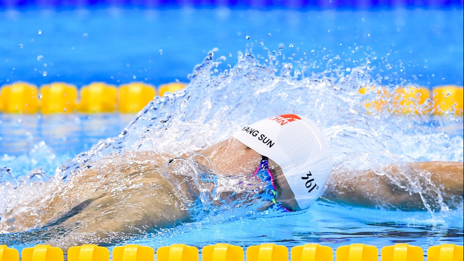 日本队突破重围,赢得宝贵胜利!,日本队晋级